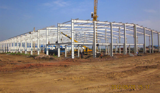 Büyük Açıklıklı Ön Üretimli Metal Binalar Yapı İnşaat / Çelik Tesis Binaları