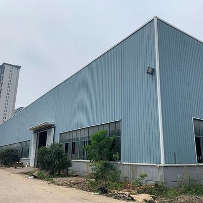 Qingdao Yüksek Kalite Prefabrik Çelik Depo tasarlanmış Çelik Yapı Bina Özel Atölyesi