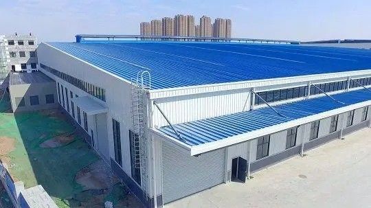 Mükemmel Yangın Performansı Çevre dostu Yüksek enerji verimliliği Modern İnşaat Fabrika Binaları Atölyesi