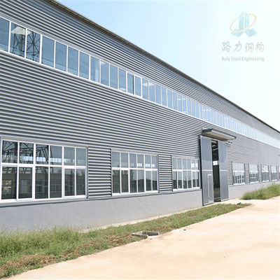 Geniş Açıklıklı Özel Tasarım Prefabrik Çelik Yapı Depo