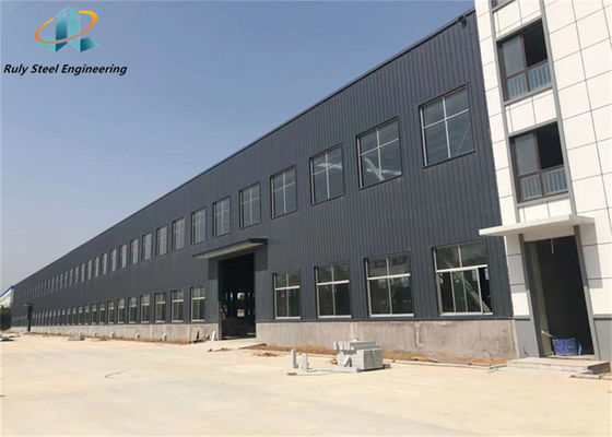 Büyük ölçekli depolama için ultra dayanıklı ve uzanan çelik yapı kolay montaj Prefab çelik yapı atölyesi