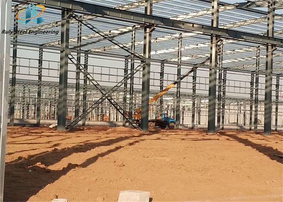 Büyük ölçekli depolama için ultra dayanıklı ve uzanan çelik yapı kolay montaj Prefab çelik yapı atölyesi