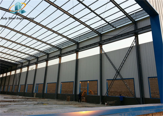 Düşük maliyetli prefabrik çelik yapısı Endüstriyel bina tasarımı deposu ile depolama salonu