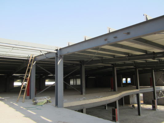 Depolama Metal Çerçeve Işık Sandviç Paneli Prefab Bina Yapısı Boya Galvanizli Çelik İnşaat Depo