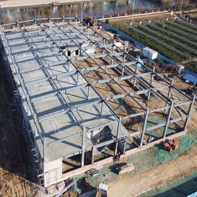 Q355B Çok Açıklıklı Prefabrik Çelik Yapı Endüstriyel Bina