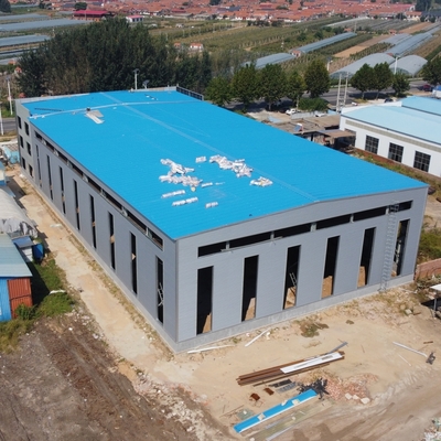 Yukarıdaki vinçli hafif prefabrik çelik depo