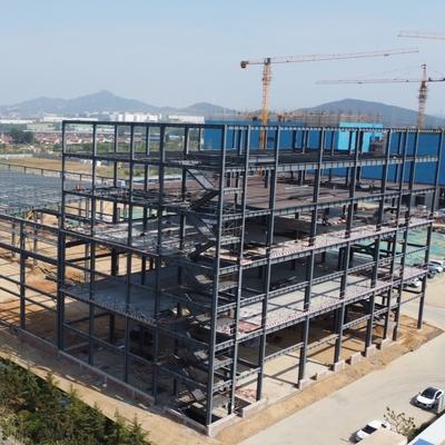 Büyük Aralıklı Çoklu Çatı ile Prefabrik Çelik Yapı Depo