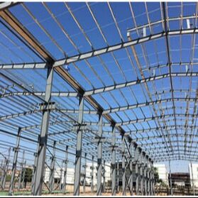 Q355B Sandviç Panelli Prefabrik Çelik Depo