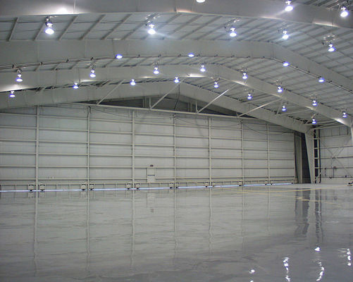 Temizlik için prefabrik çelik uçak hangarı Q235B Q355B