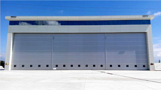 Sandviç Panel Çatılı Q355B Prefabrik Çelik Uçak Hangarı