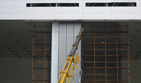 Q235B Q355B ASTM A36 Çeliği ile Çelik Yapı Uçak Hangarı