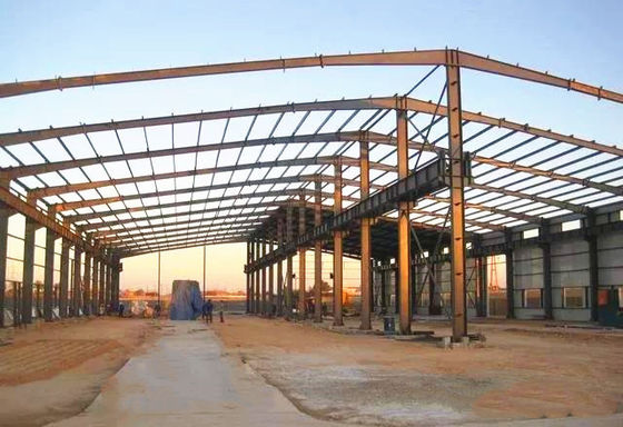 Dayanıklı Endüstriyel Fabrika Çelik Yapı İnşaat Bina Prefabrik Metal Atölyesi
