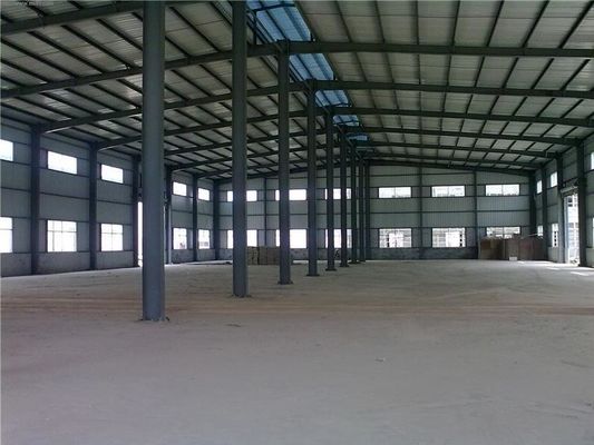 Cam Yün Sandviç Panelleri ile Prefab Çelik Depo