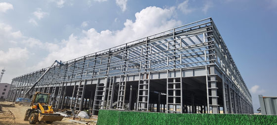 Çok Katlı Prefabrik Çerçeve Yapısı ve Yalıtımlı Duvar Paneli İle Hızlı Şehir İçi Konut Yerleşimi İçin Çelik Apartman Binası